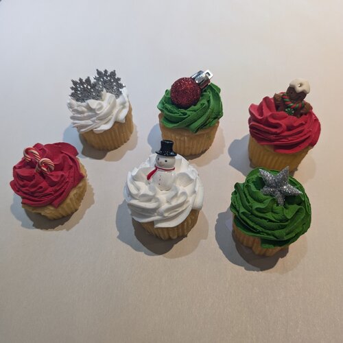 Just Dough It! Mini Fake Christmas Cupcake   Just Dough It! Mini Fake Christmas Cupcake