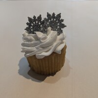 Mini Fake Christmas Cupcake