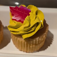 Mini Fake Fall Cupcake