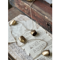 70" Aria Bell Garland