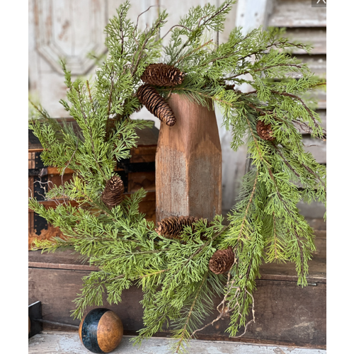  24" Lockwood Cedar Wreath 