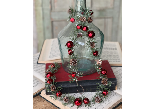  52" Cantata Pine & Bell Garland 