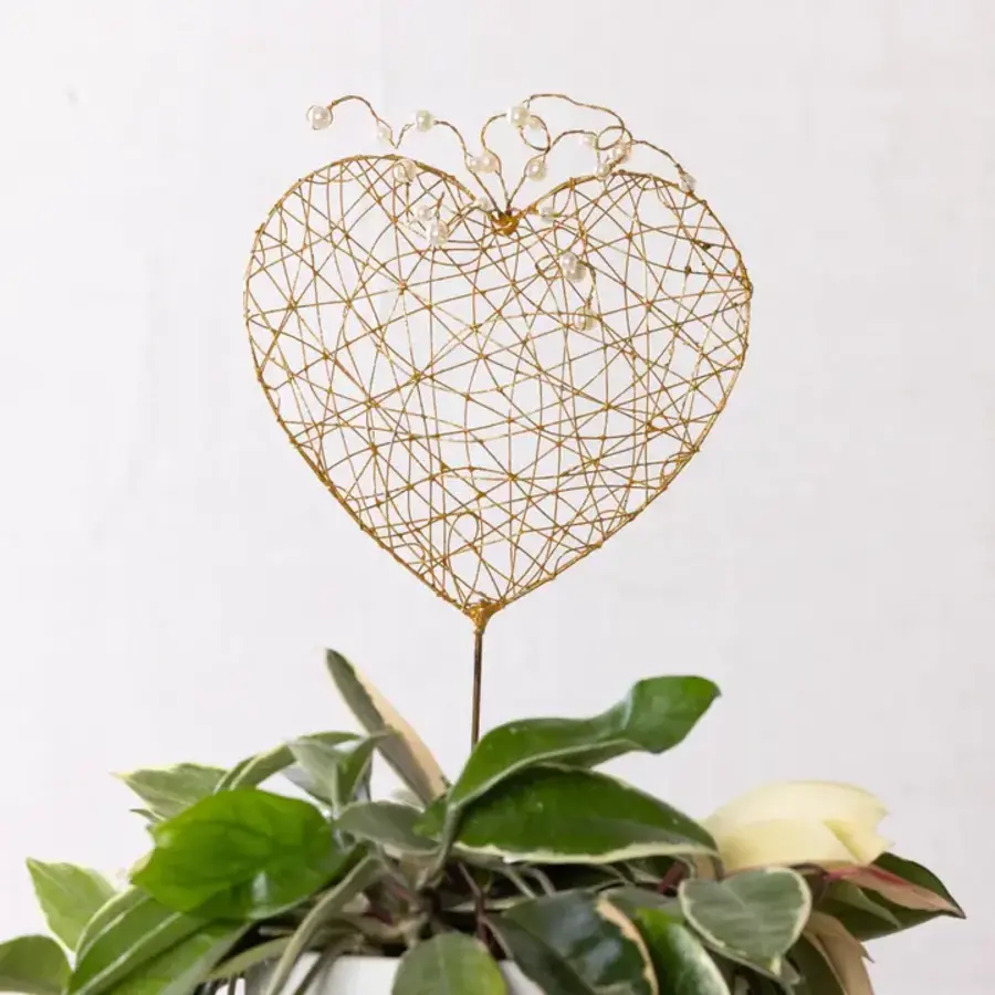 18.5" Wire Puffy Heart Pick with Pearls