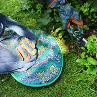 Garden Kneeler Larkspur Green