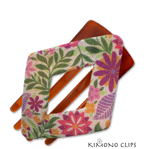  Annie Loto Studios Large Diamond Clip Kimono 