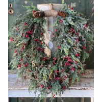 Divinity Berry Wreath 28"