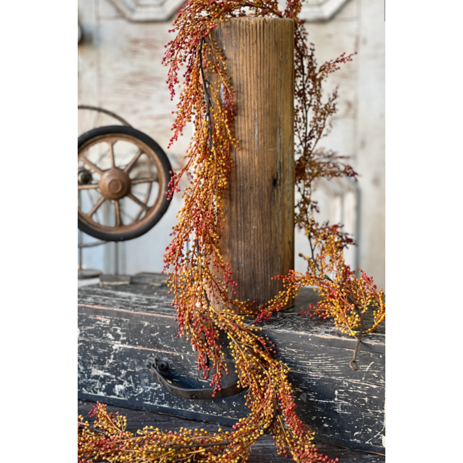 6' Torchlight Berries Garland