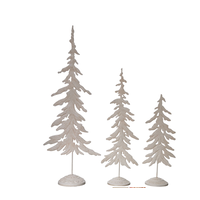 Metal Rustic Snowy Tree