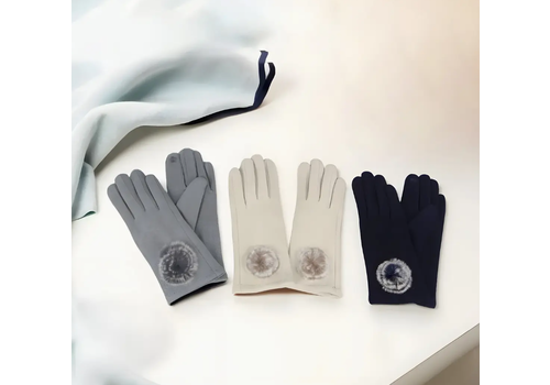  Young's Inc. Gloves with Fur Accent 