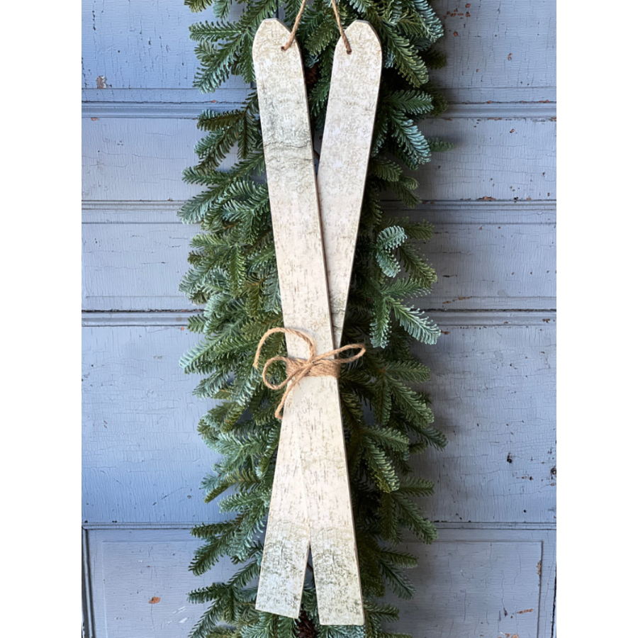 Breckenridge Skis 31"