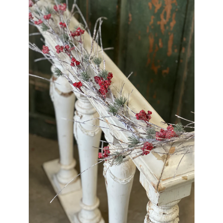 Birchwood Berry & Pine Garland 5'