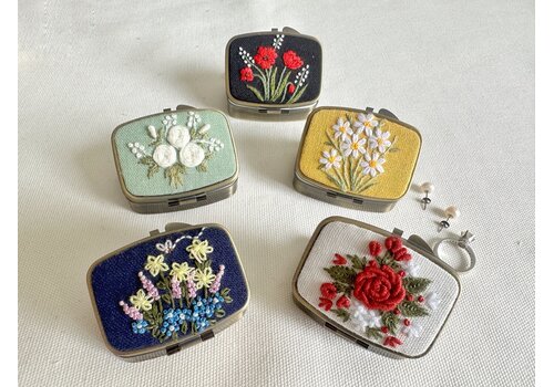  Quince Fables Floral Embroidered Rectangle Mini Jewelry Box with Mirror 