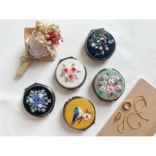  Quince Fables Floral Embroidered Round Jewelry Box with Mirror 