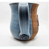 Kissing Love Birds Mug