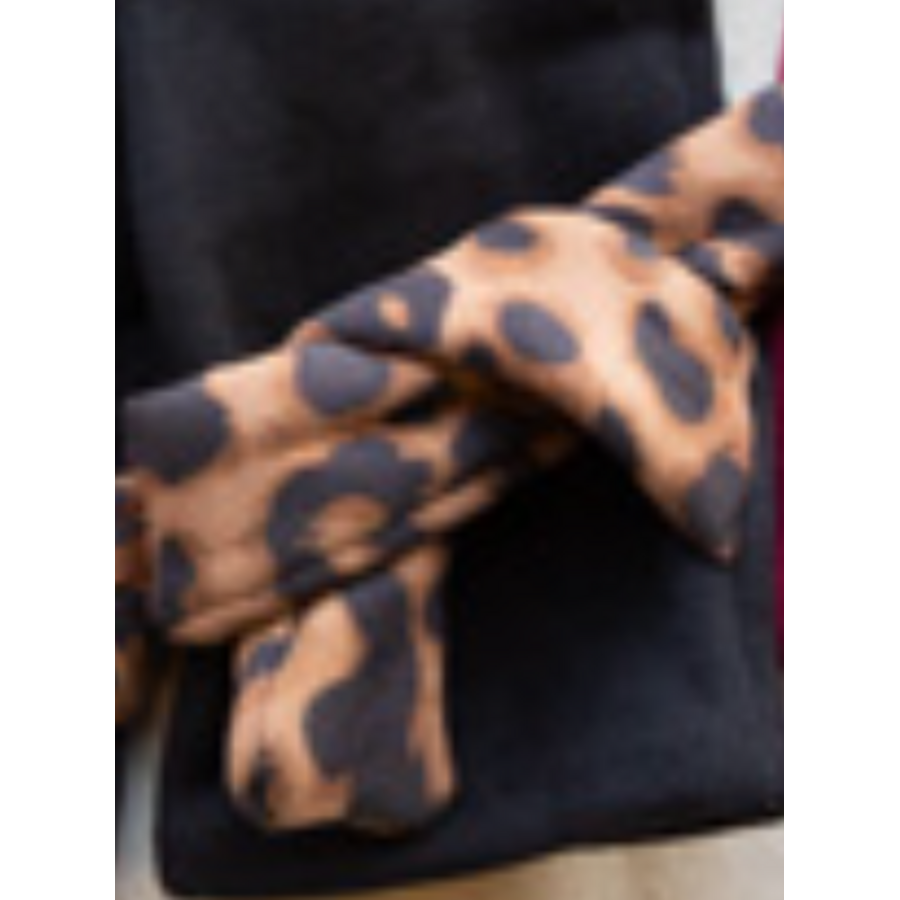 Microsuede Leopard Bow Twist Gloves