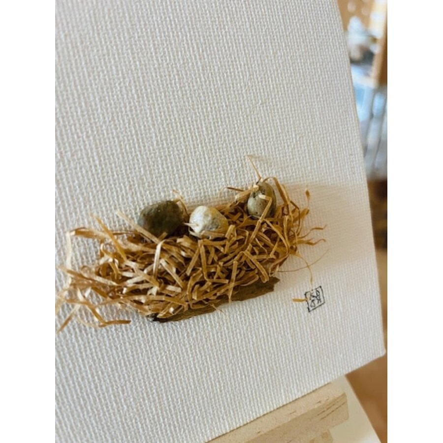 Pebbles and Paint 4x4 inch Nest and Eggs with easel