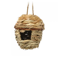 Round Hanging Grass Roosting Pocket