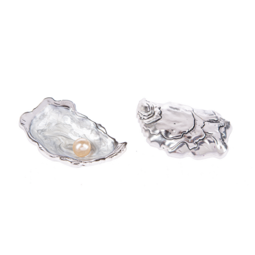  The World is Your Oyster Charm 