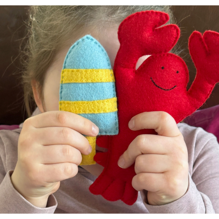 Kids' Lobster & Buoy Felt Sewing Kit