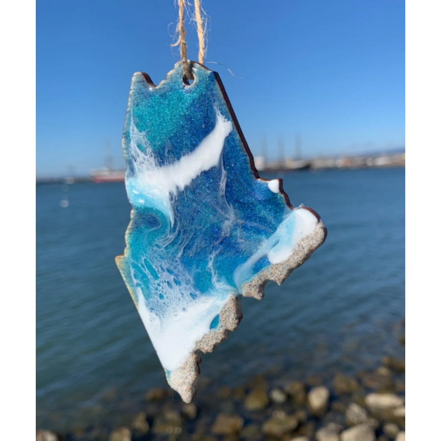 Maine State Ocean Ornament with Sand