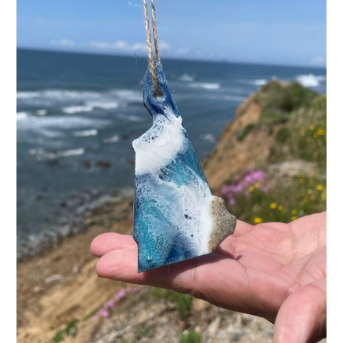  Flow Art Studios NH State Ocean Ornament with Sand 