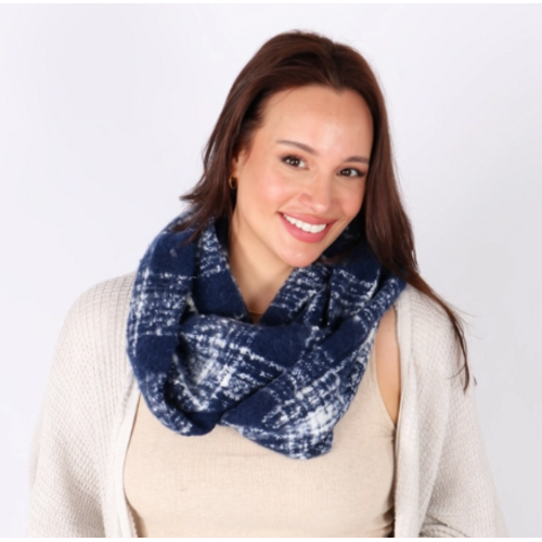  David and Young Infinity Plaid Woven Scarf 