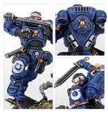 Games Workshop Warhammer 40k: Primaris Lieutenant in Reiver Armour
