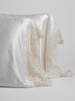 Bella Notte Paloma Standard Pillowcase with Mattine Lace, WINTER WHITE