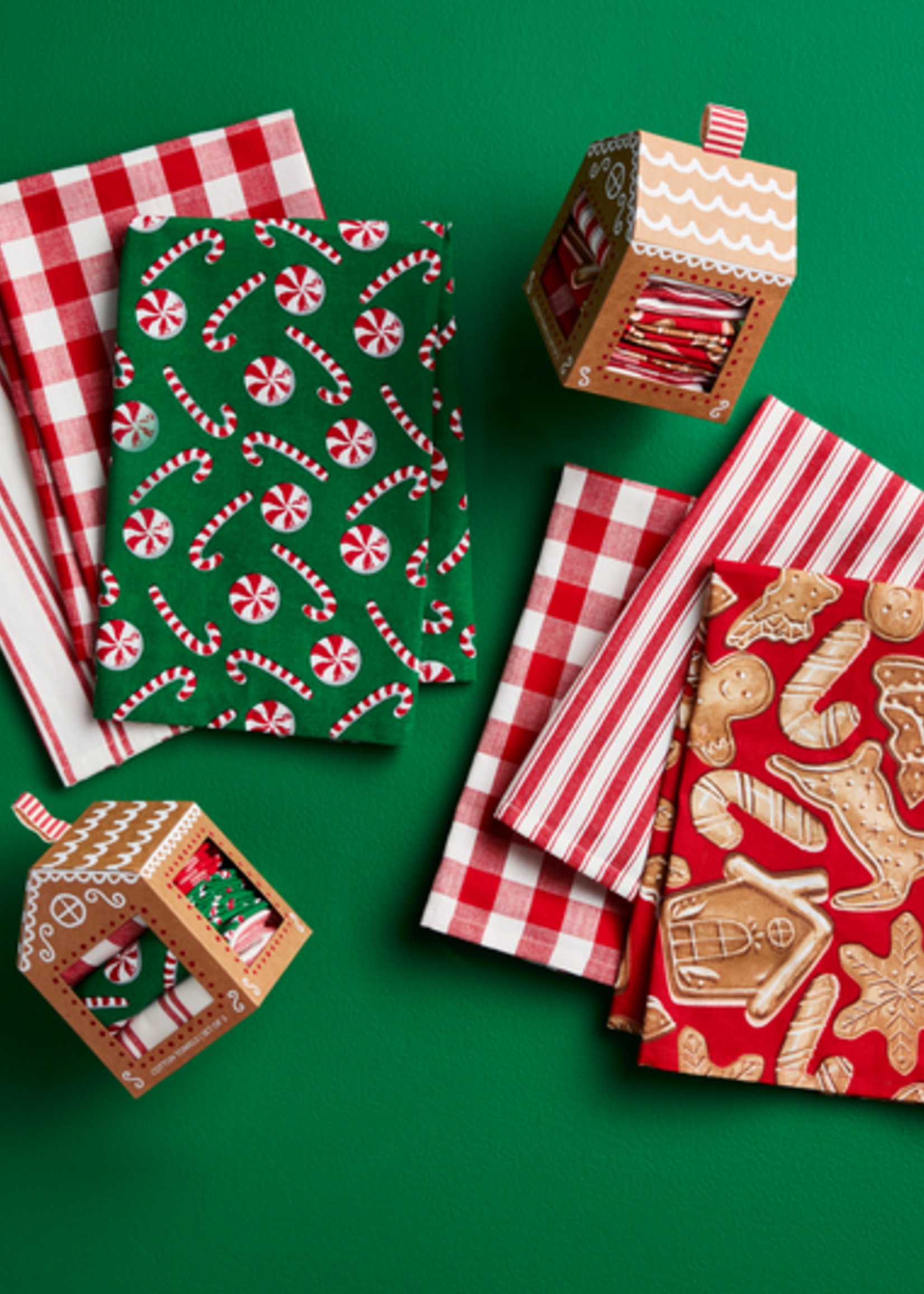 Mud Pie Cookie Xmas House Towel Set