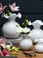 Vietri Vietri - Hibiscus Glass White Bud Vase - HBS-8580W-GB