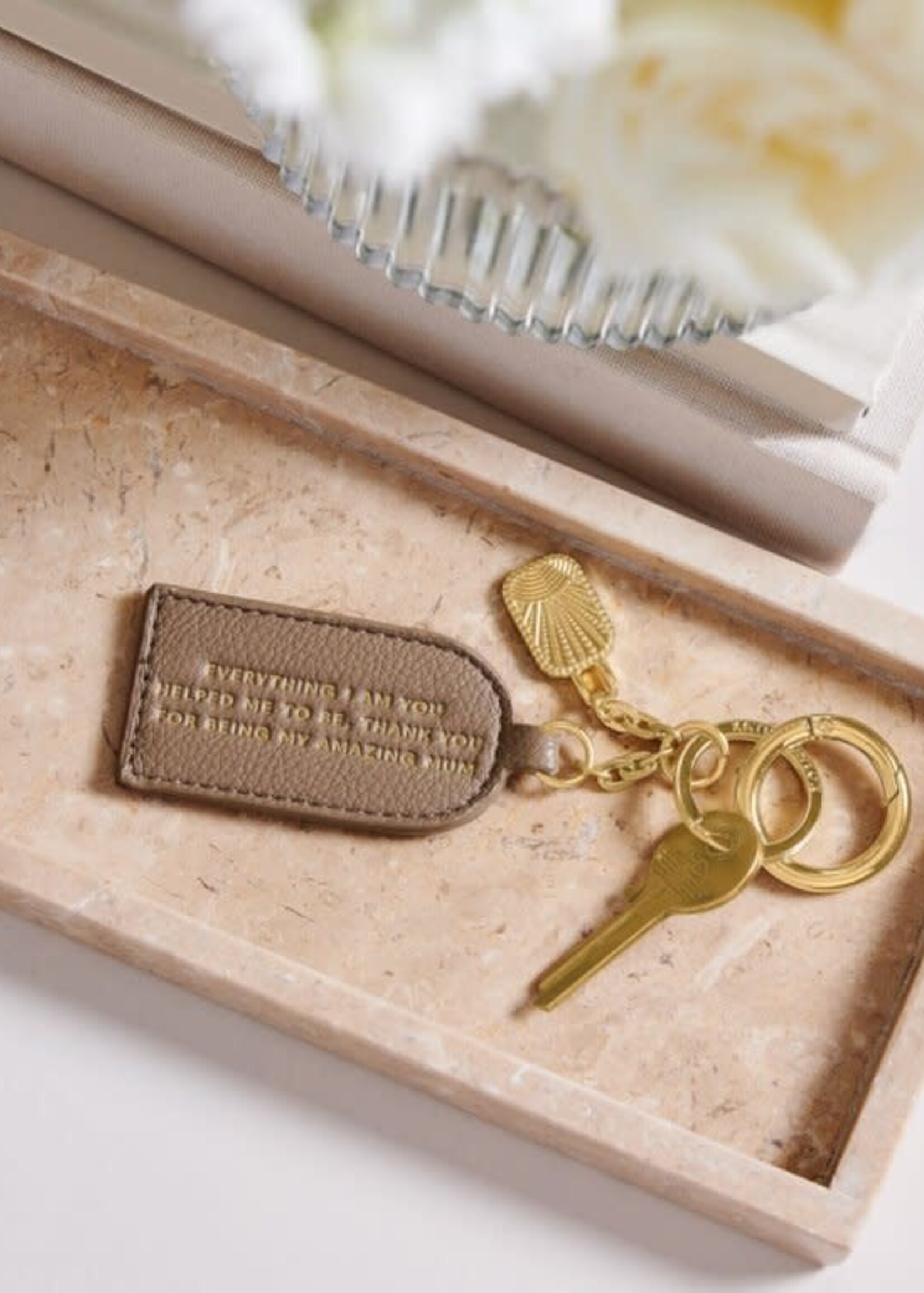Katie Loxton Keepsake Charm Keychain| 'Everything I Am, You Helped Me To Be. Thanks For Being My Amazing Mom'| Mocha