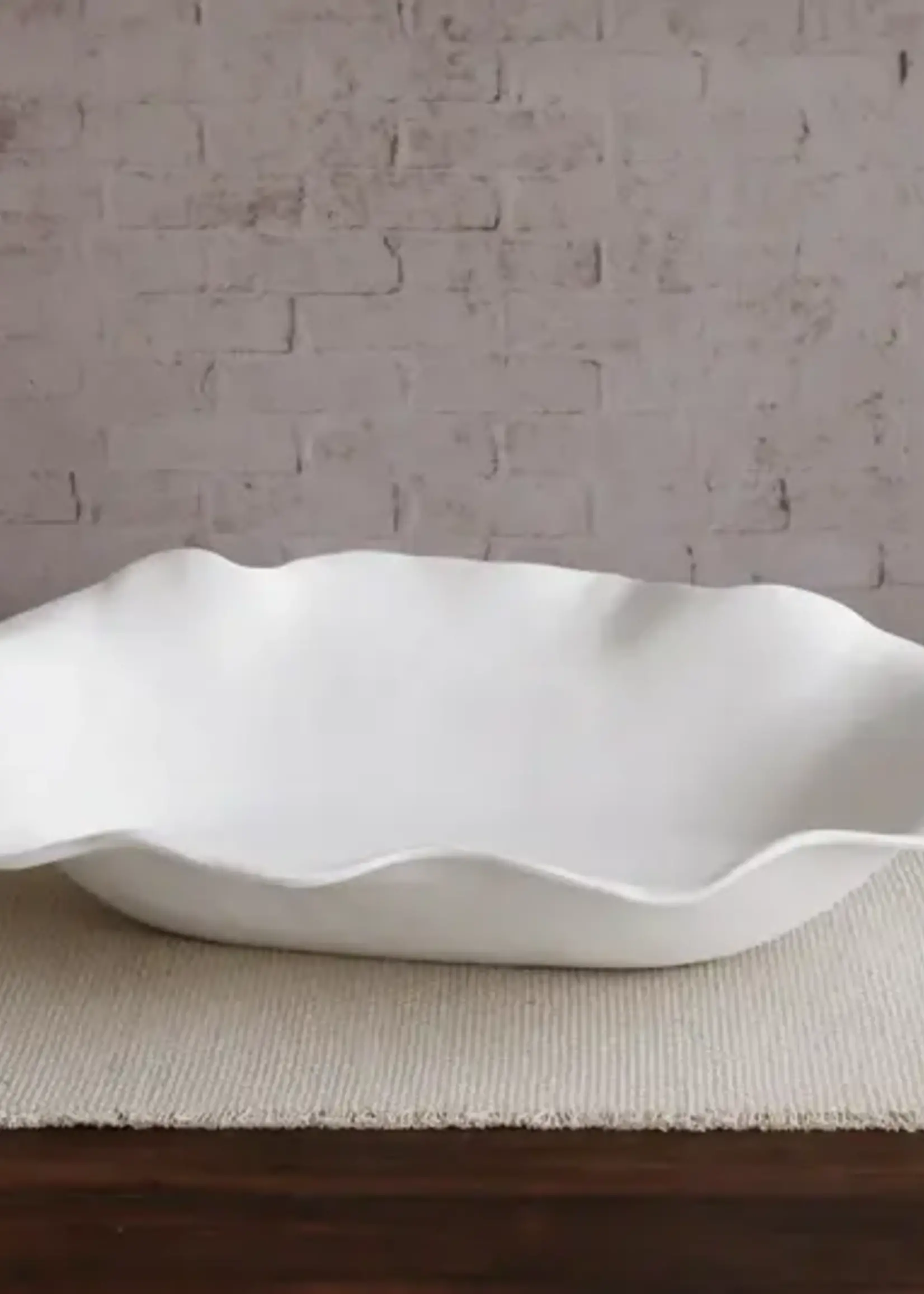 Beatriz Ball 2714 VIDA Havana Extra Large Oval Centerpiece (White)