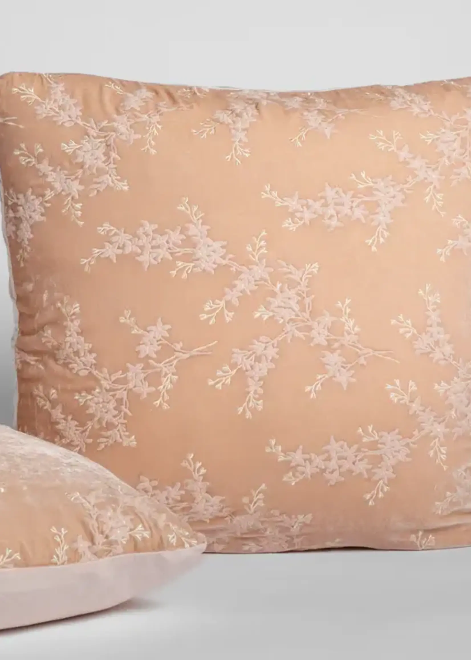 Bella Notte Bella Notte - Lynette Luxe Deluxe Sham, PEARL - LYNLX316-77