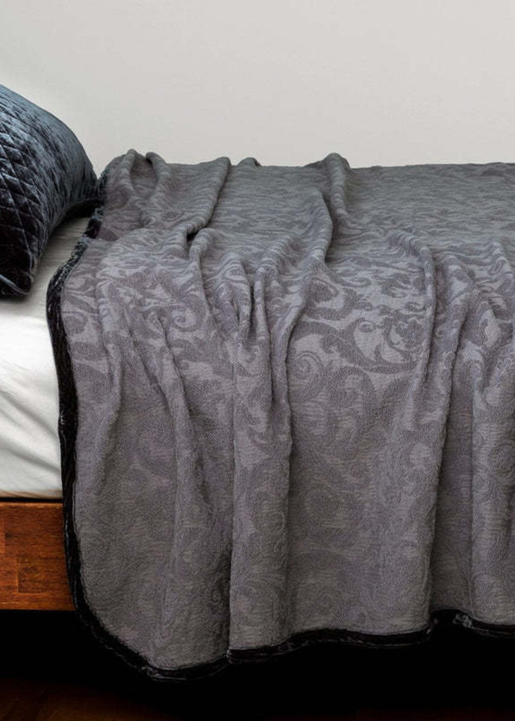 Bella Notte Bella Notte Adele Queen Coverlet Moonlight