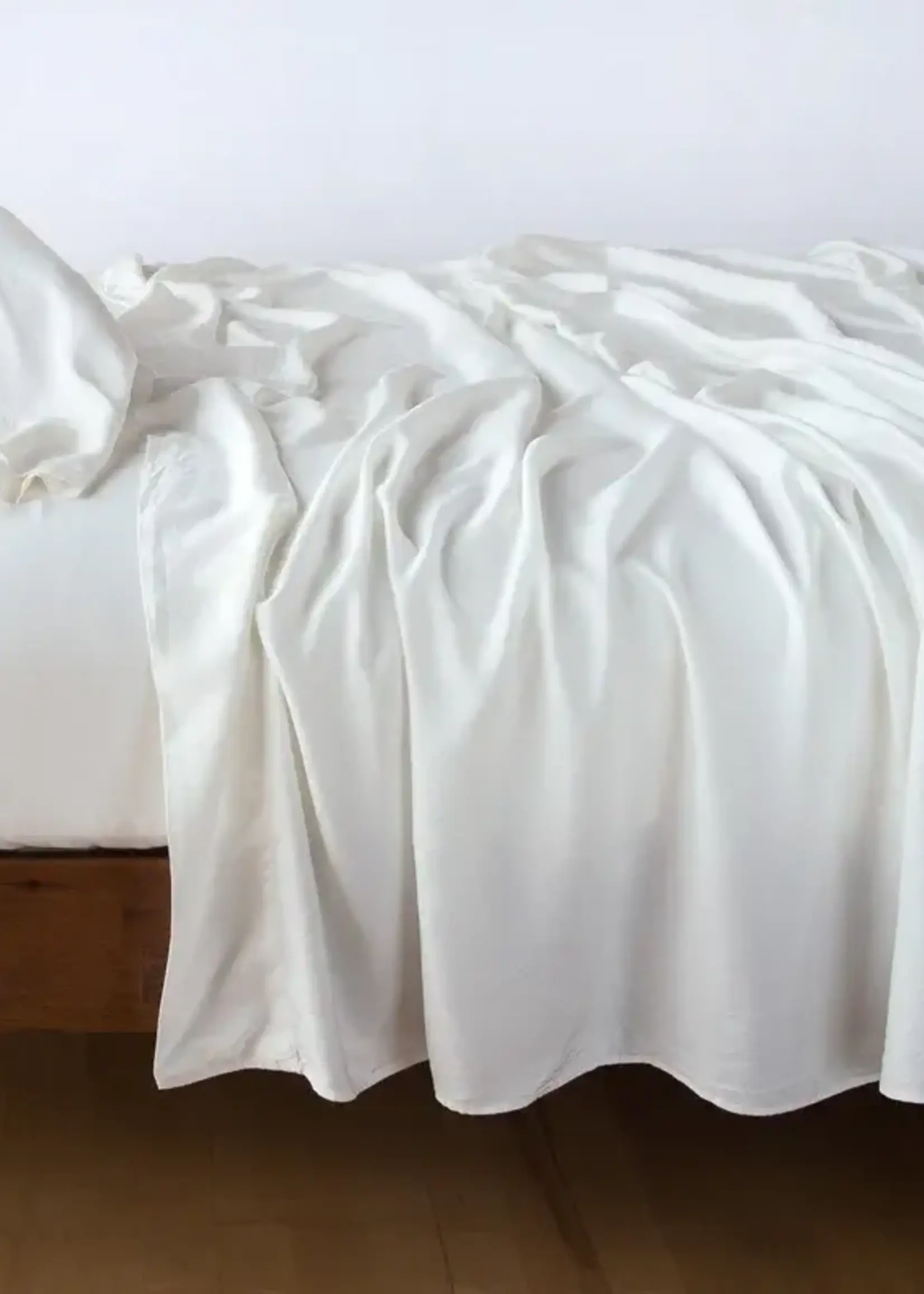 Bella Notte Bella Notte Madera Luxe King Flat Sheet Winter White