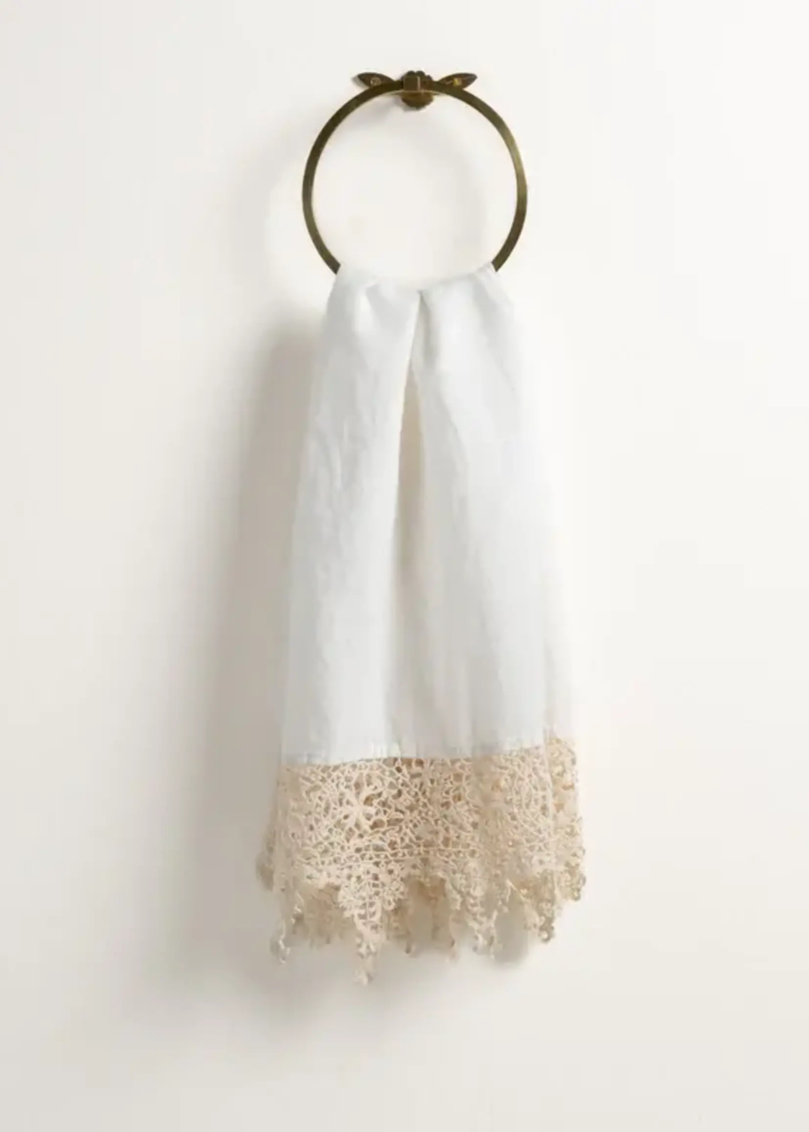 Bella Notte Frida Guest Towel with Lace Trim, WINTER WHITE