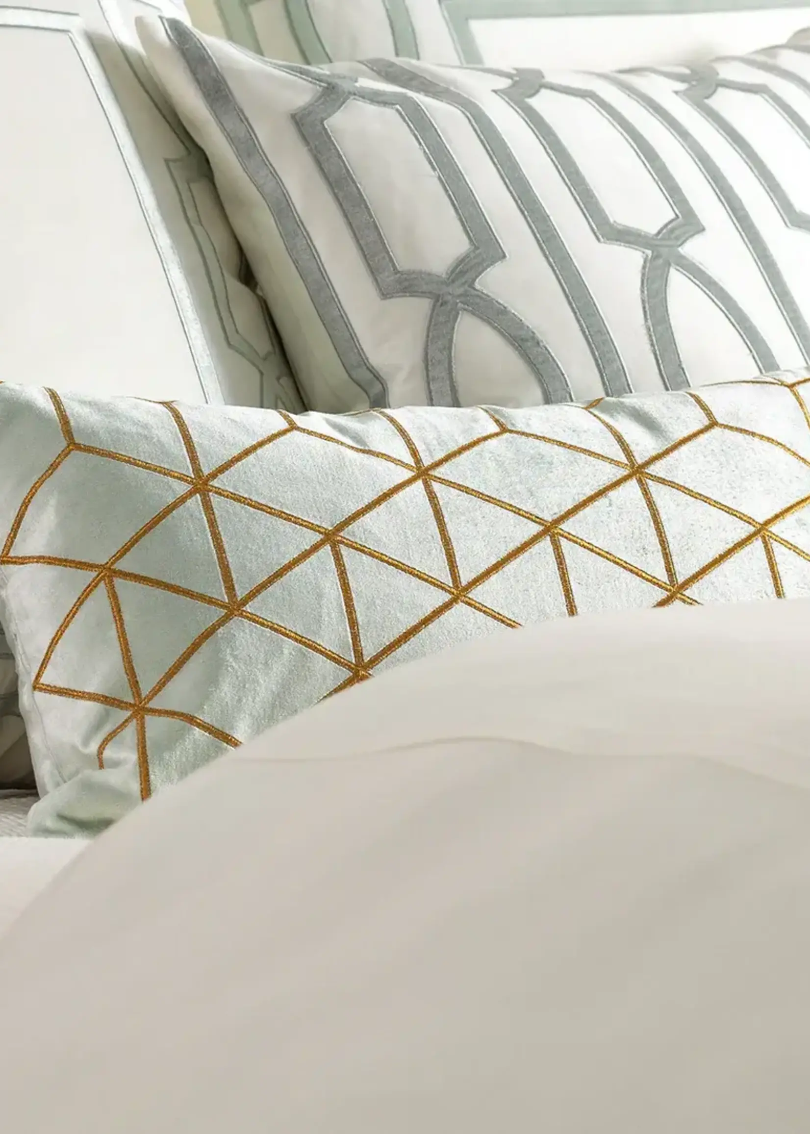 Lili Alessandra L.A. Cube Small Ractangle Pillow Aqumarine Velvet/Gold Embroidery 14x22