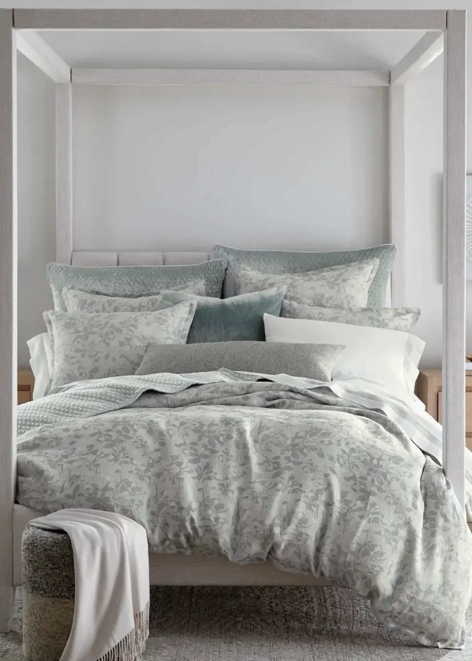 Lili Alessandra LD2119QSG AIRY QUEEN DUVET SEAGLASS 96x98