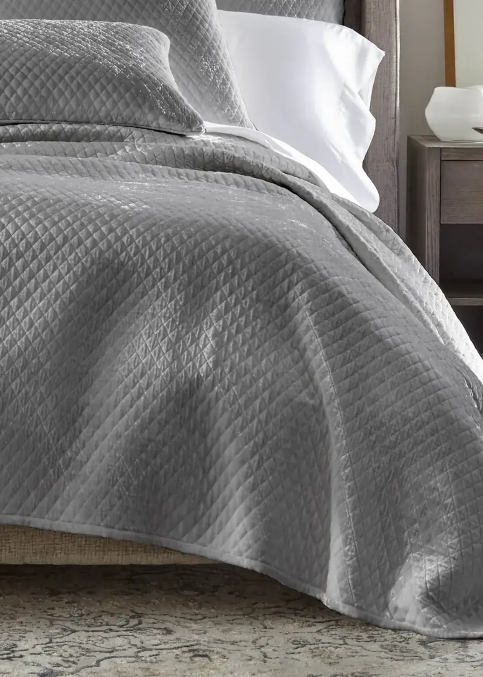 Lili Alessandra LQ2120KMS ENZO DIAMOND QUILTED KING COVERLET MOONSTONE SILK VELVET 112X98