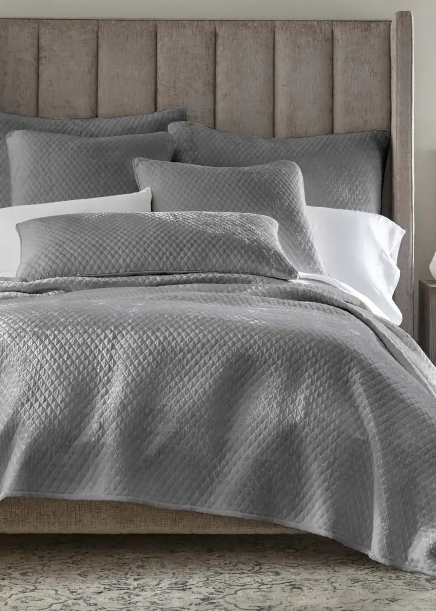 Lili Alessandra LQ2120KMS ENZO DIAMOND QUILTED KING COVERLET MOONSTONE SILK VELVET 112X98