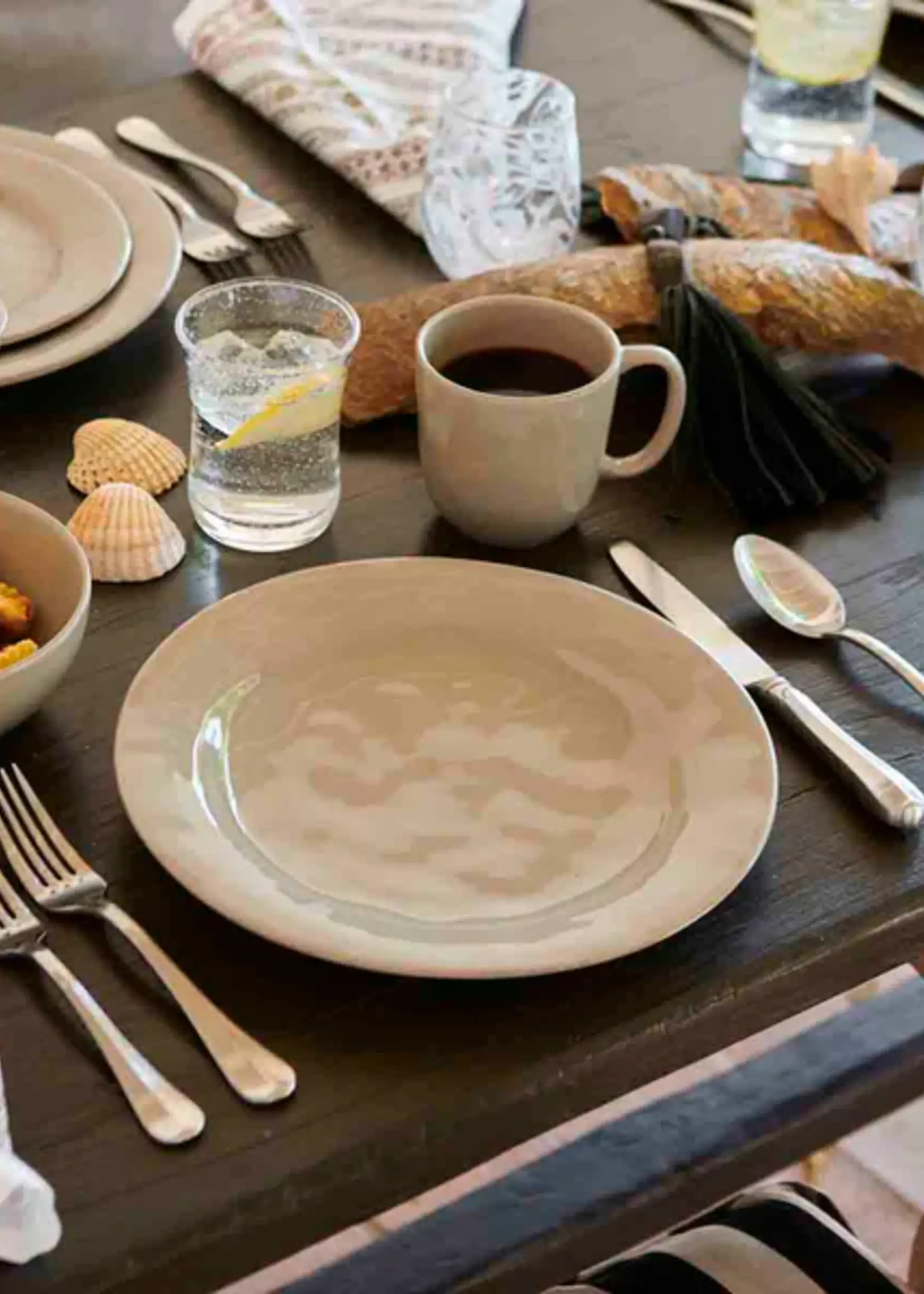 Juliska Juliska Puro Dinner Plate – Taupe – Stoneware Ceramic