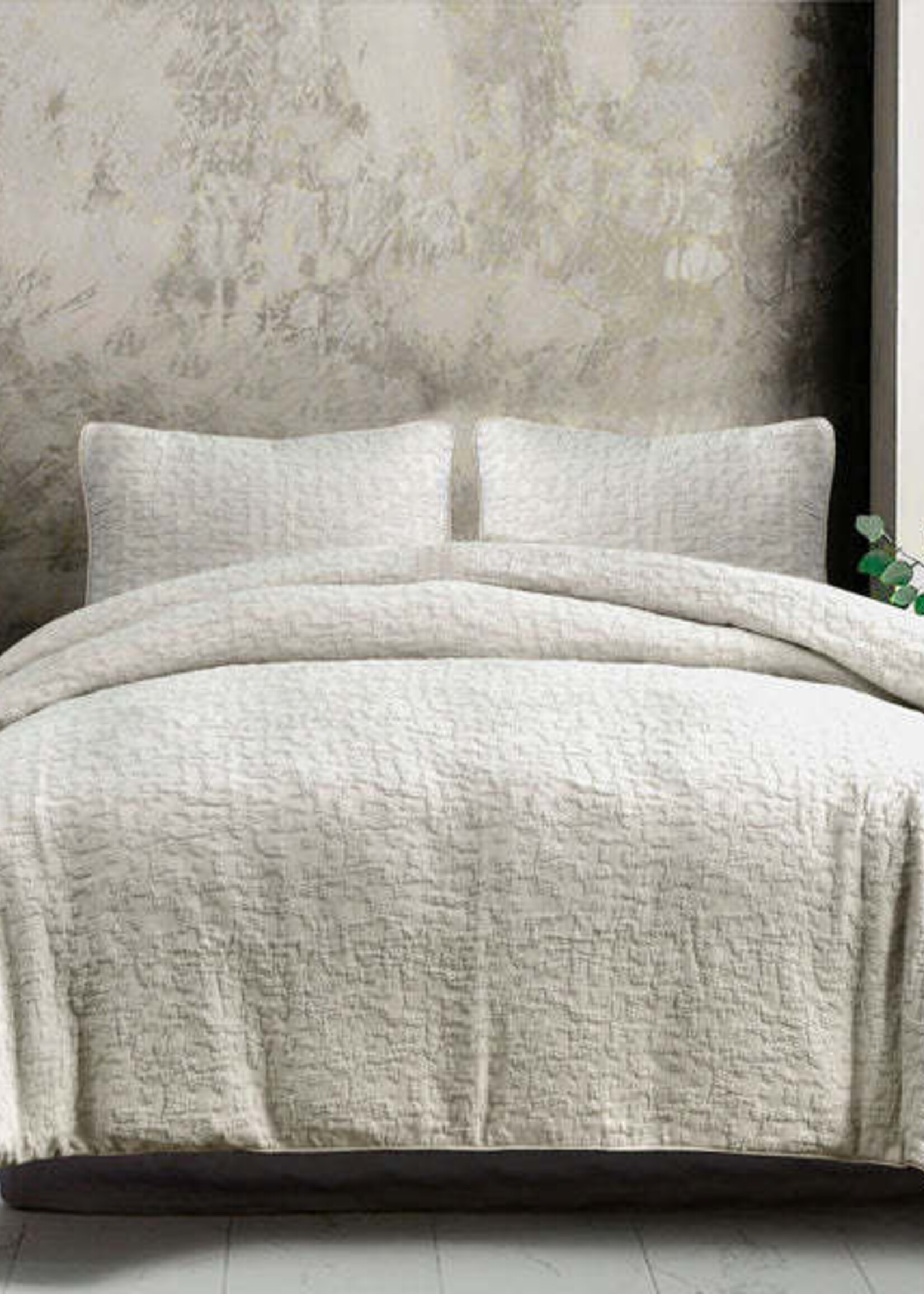 Hi End Accents Porto MatelassÃ© Duvet Cover Set, Queen, Light Taupe, 3PC