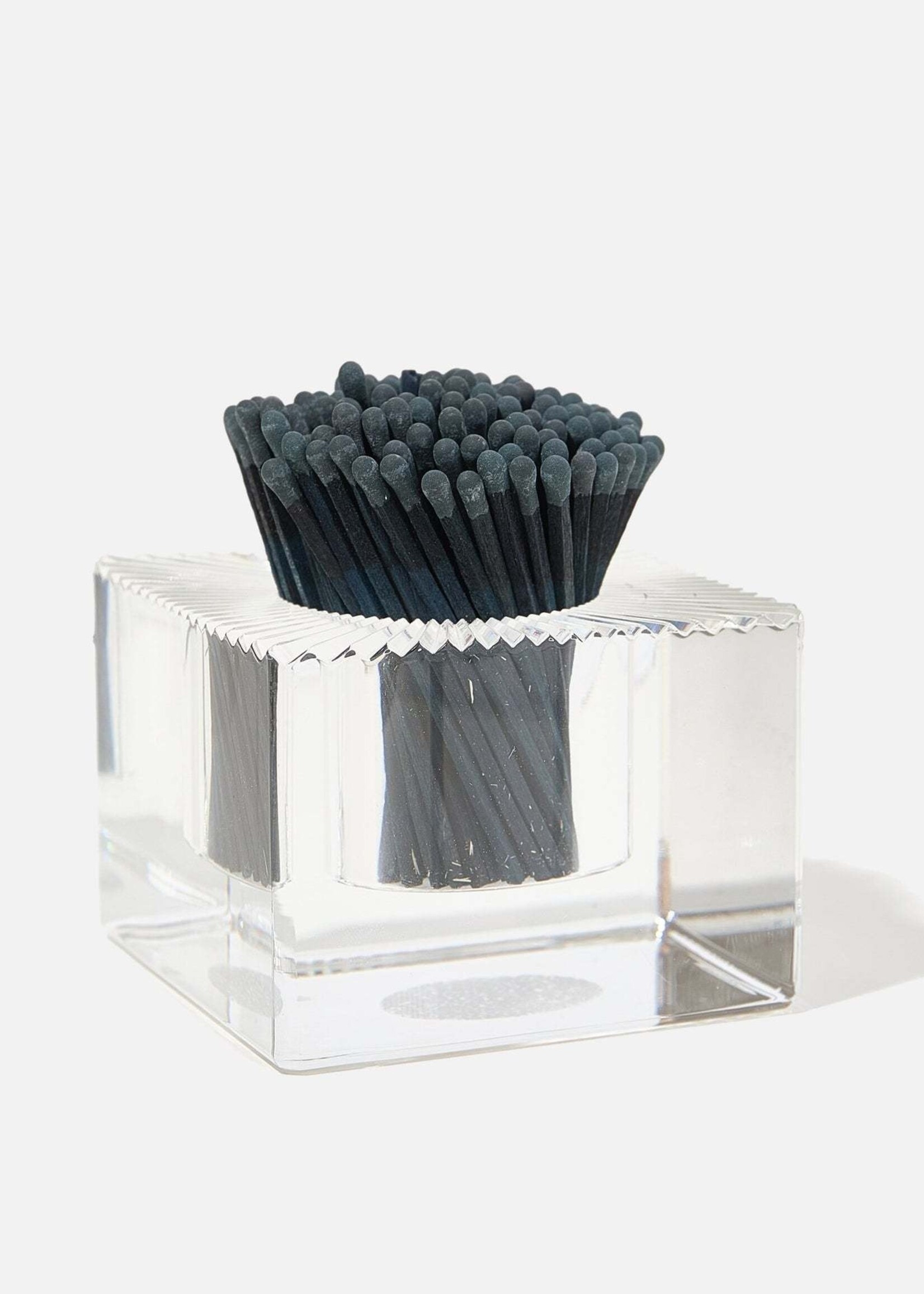 Tart by Taylor Sq Match Striker Black