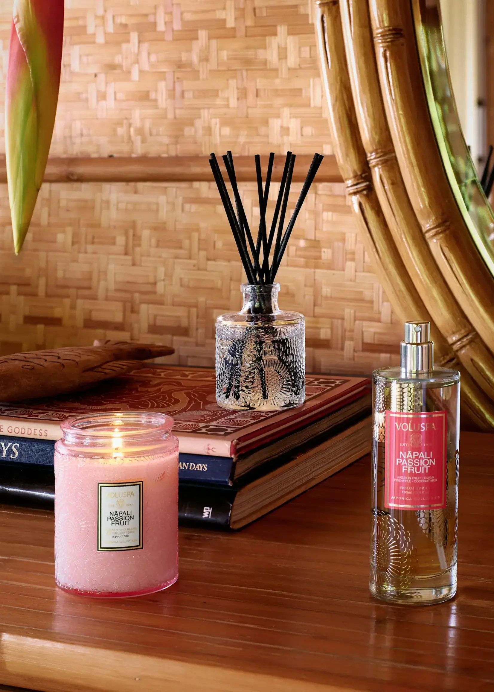 Voluspa 74743 806644747437 Nāpali Passion Fruit Room Spray