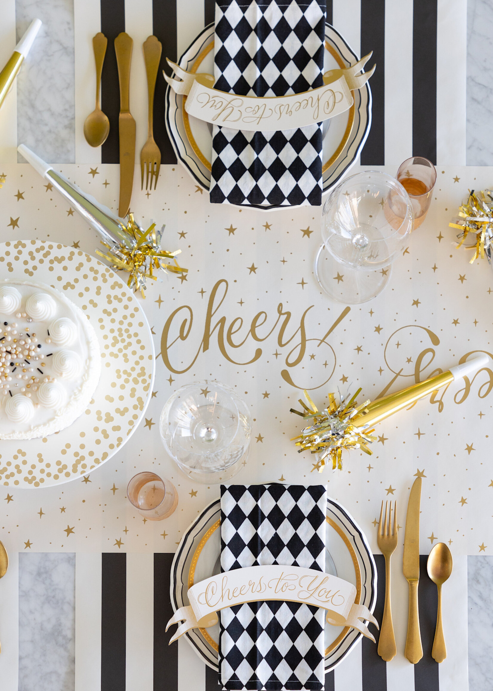 Hester & Cook Hester & Cook  - Cheers Runner - 20" x 25' - KP8056