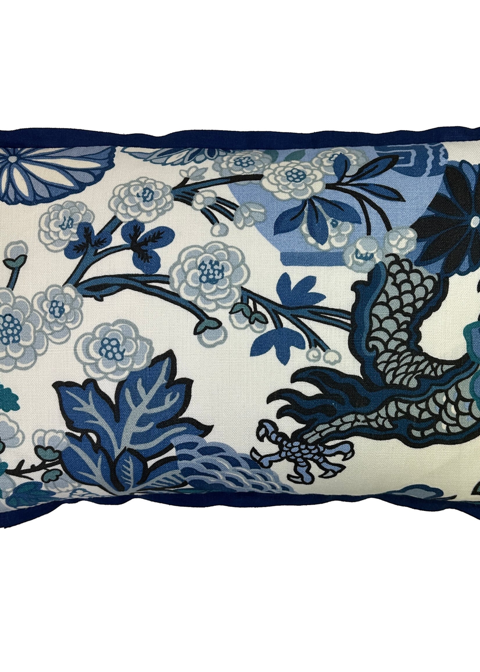 Signature Pillows SCHUMACHER CHIANG MAI DRAGON CHINA BLUE 16X24
