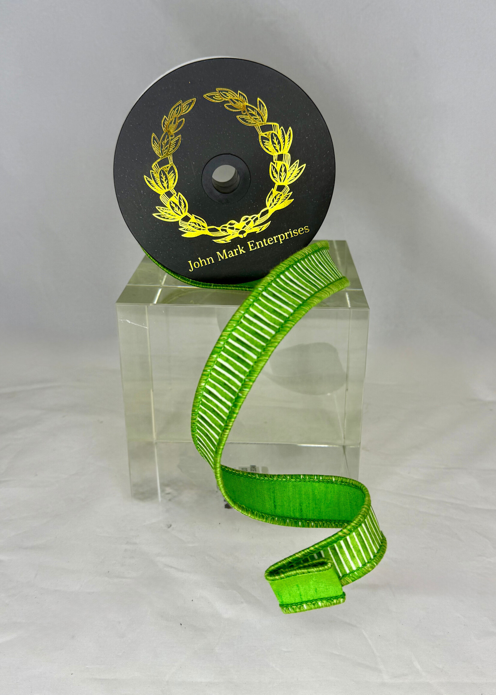 JME JME-WN2 5-104-GR N-1 Mini Stripe Dupion Fused Green-1x10yd