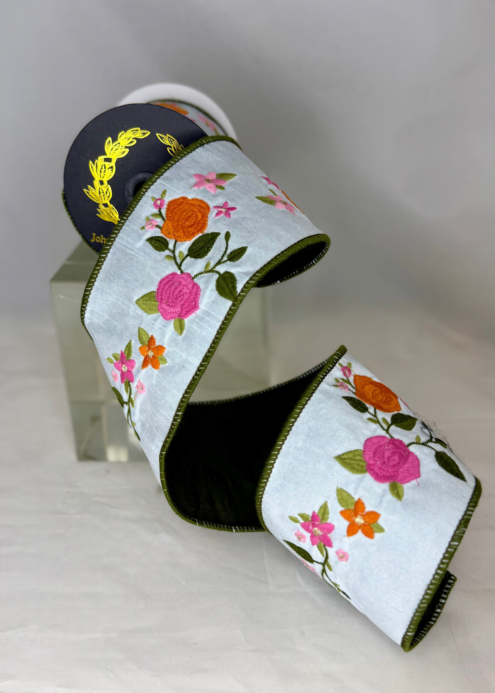 JME JME-WN2 5-176-LTB LUE-4 Embroidered Floral Dupion Fused-4x5yd