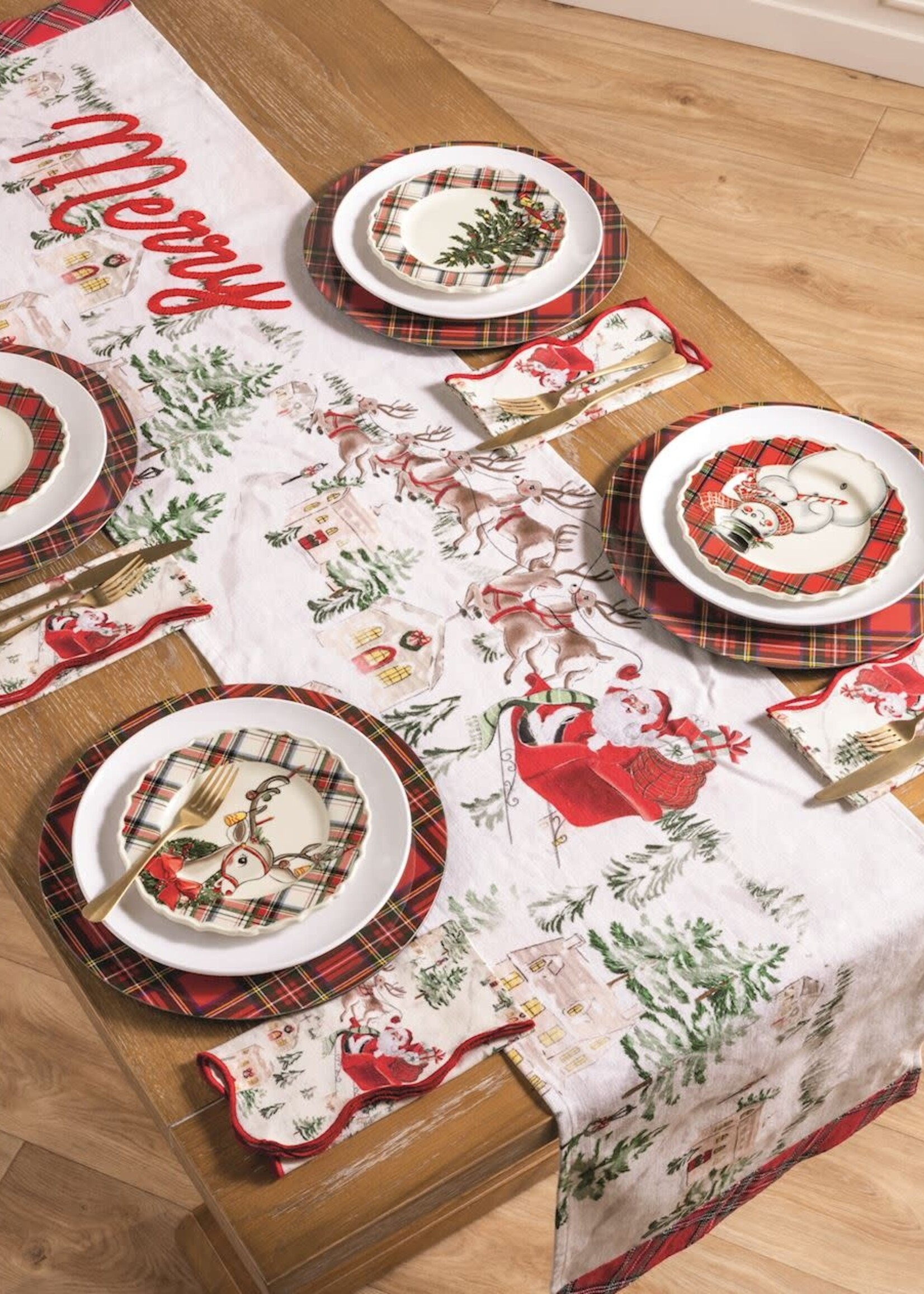 Mud Pie VINTAGE SANTA SCENE RUNNER
