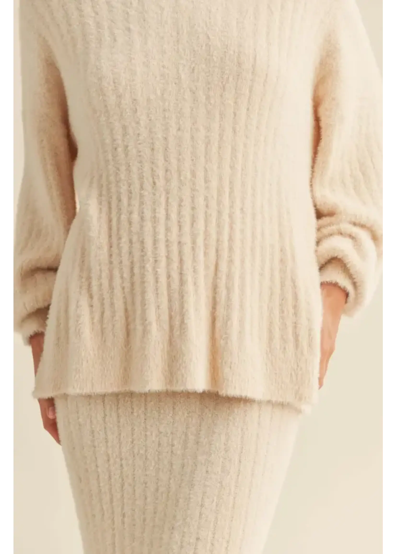 RIBBED LONG SLEEVE SWEATER TOP